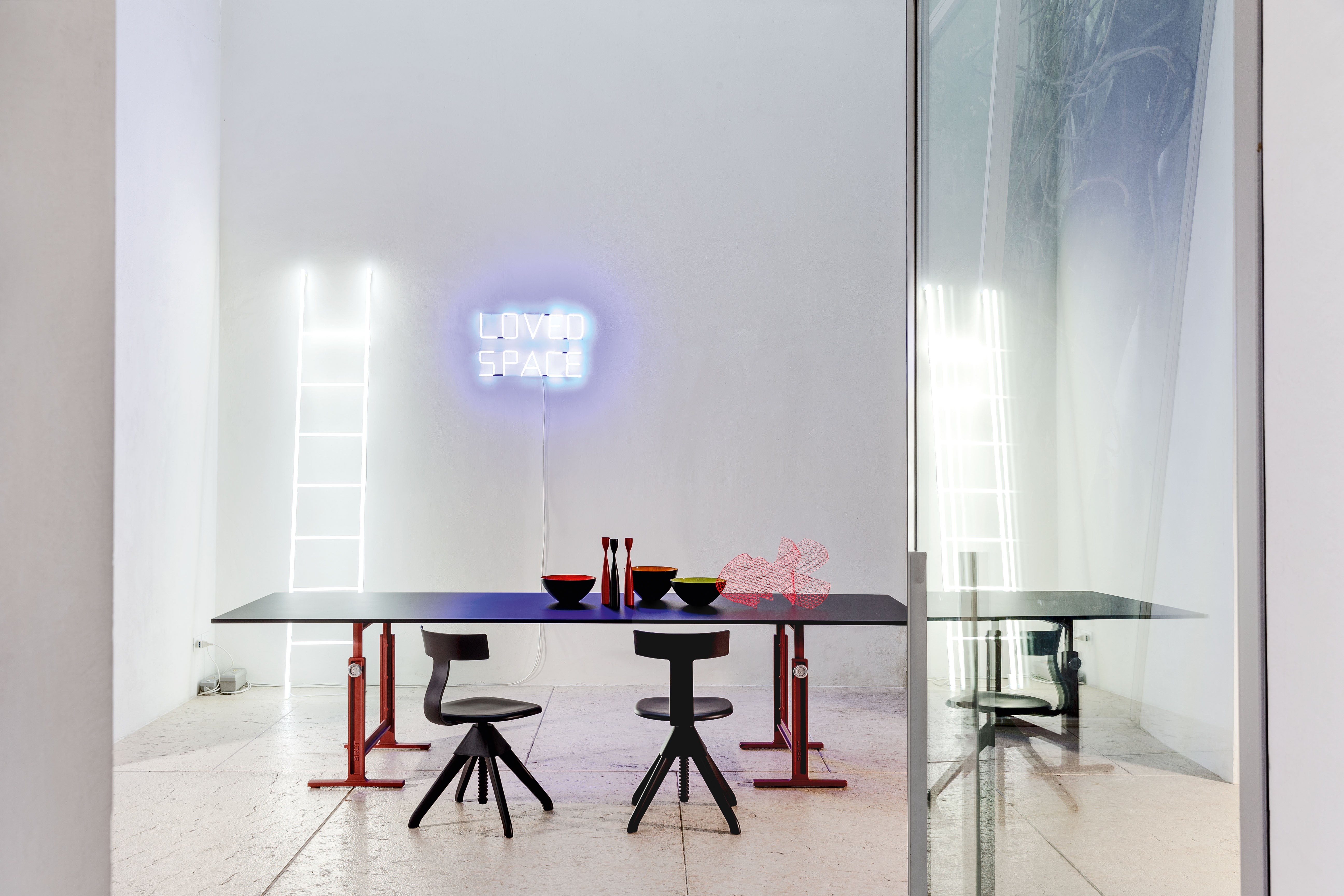 Magis Brut Table