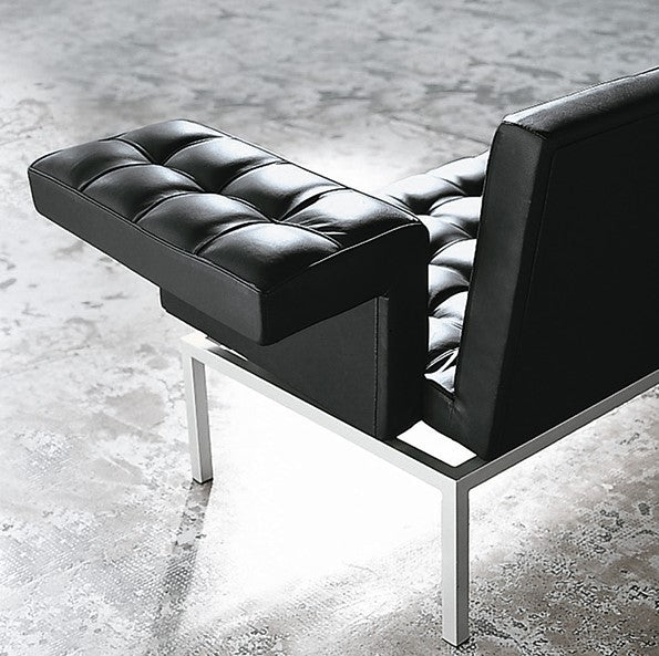 MVSEVM Boss Sofa