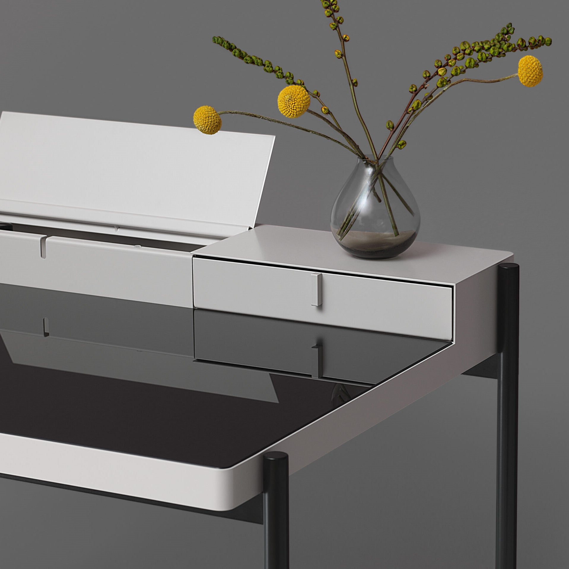 Mueller Moebel PS 20 modern steel desk glass top detail