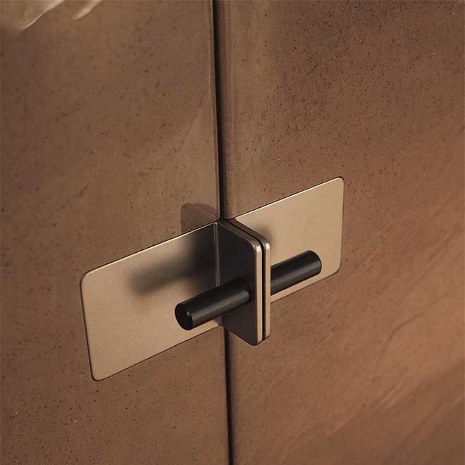 Glazed Ceramic Finish Alivar