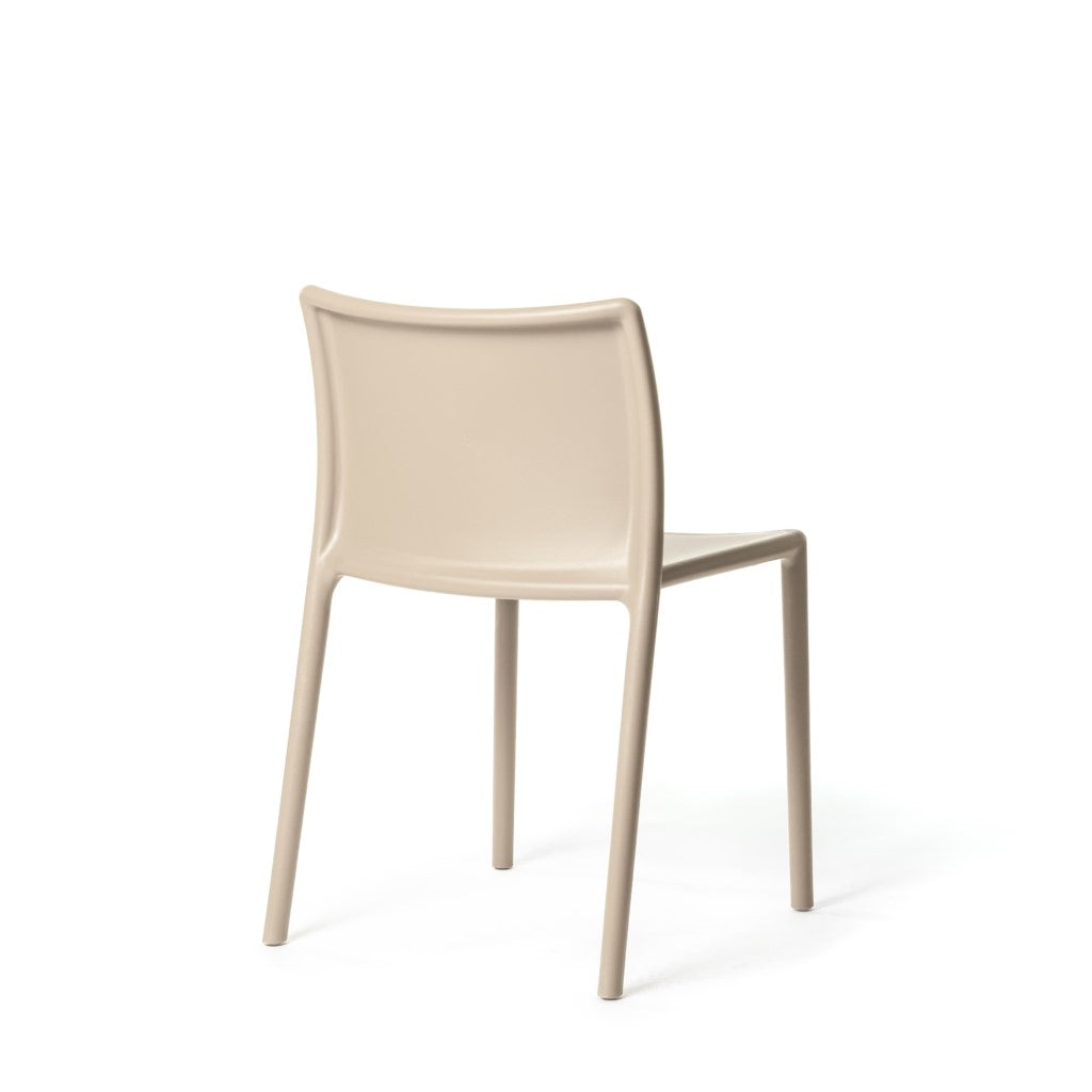 Magis Air Chair by Jasper Morrison – Stackable & Weatherproof Design