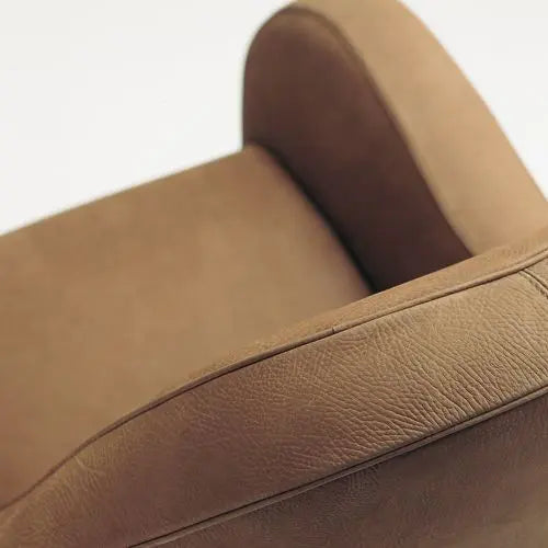 MVSEVM Fortuna Armchair