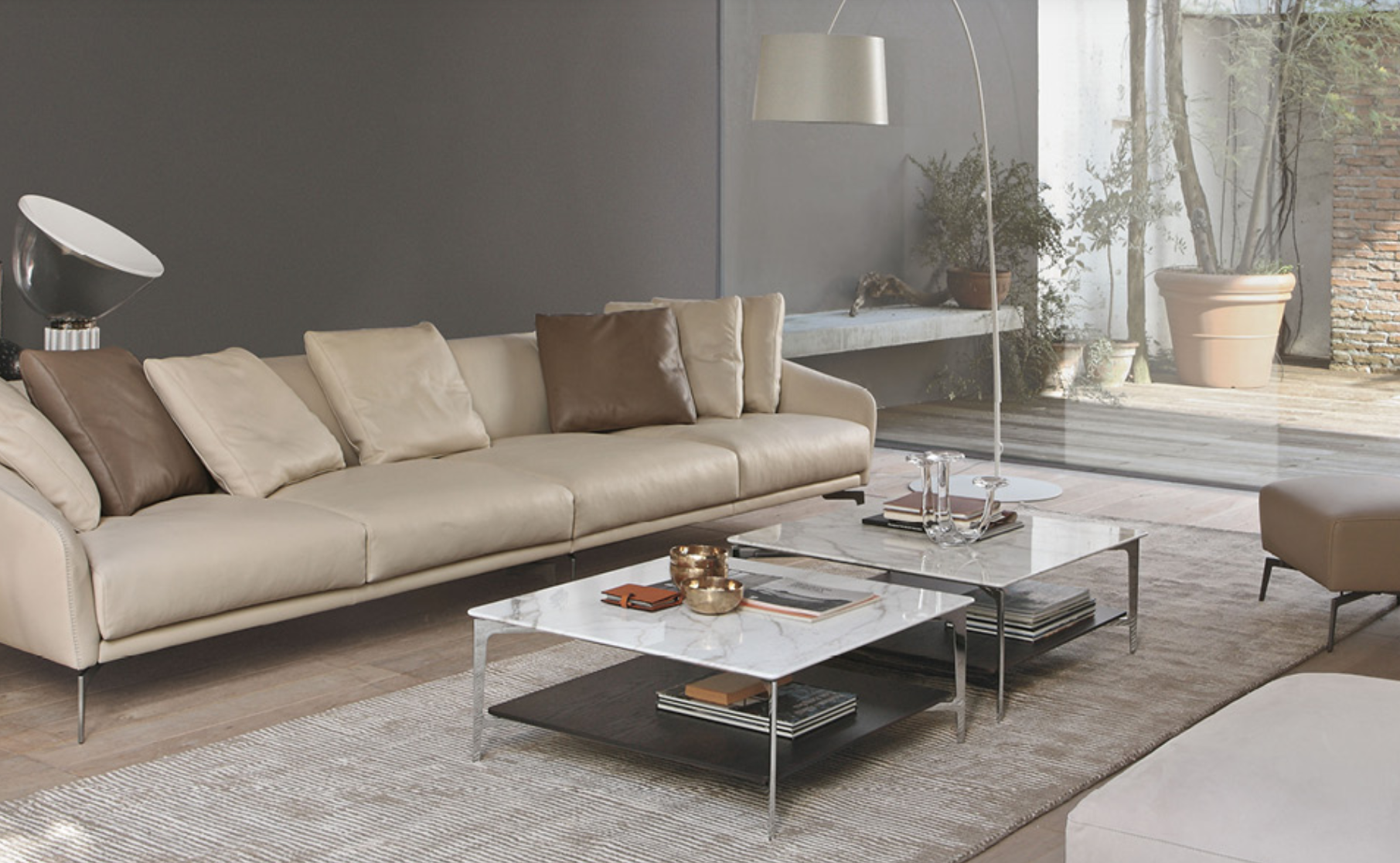 Sax Coffee Table by Alivar – Modern Round Marble Table