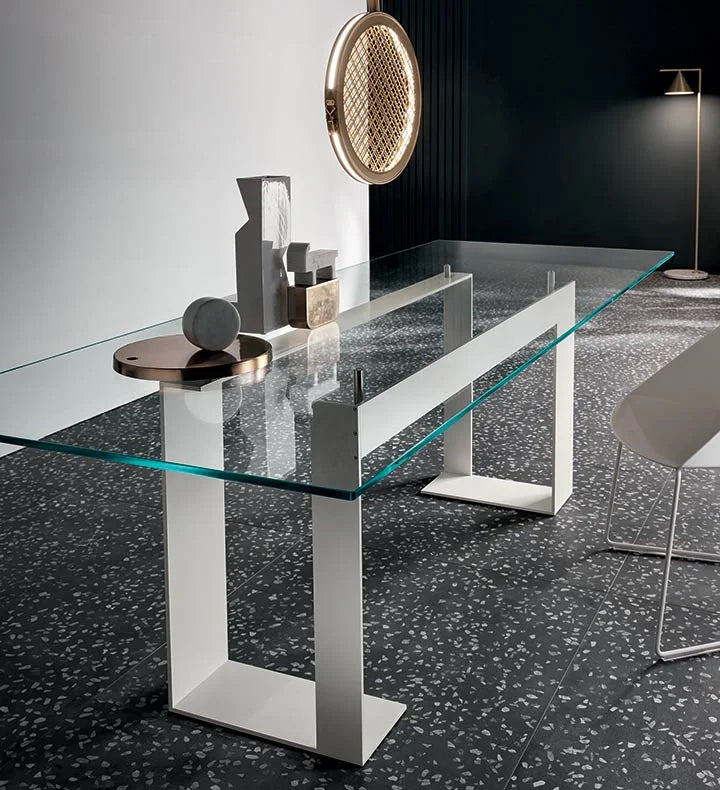 Tonelli Miles Dining Table