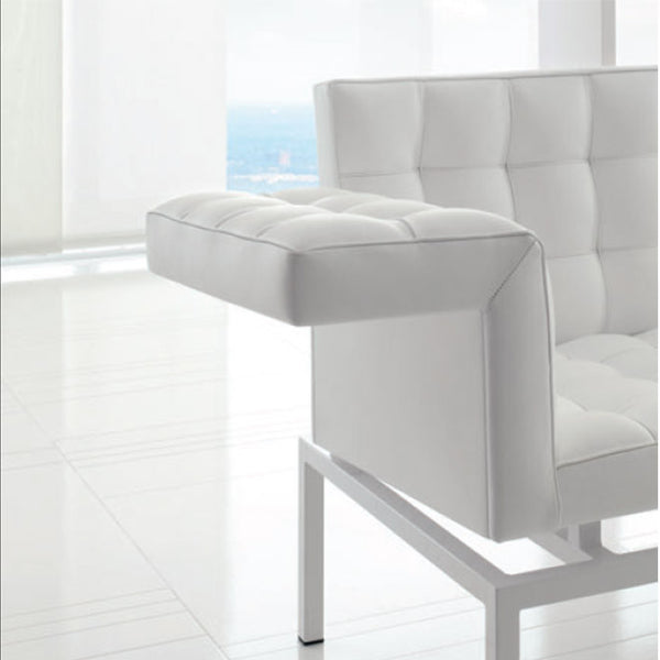 Alivar Boss Armchair