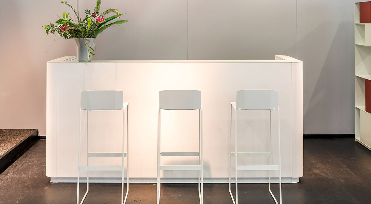 Reception Desks - Mueller Moebel -- Basic Workspace Counter B Reception Metal