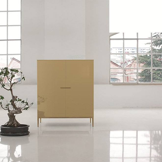 Side Up sideboard in glossy lacquered MDF with painted aluminum base and handles.